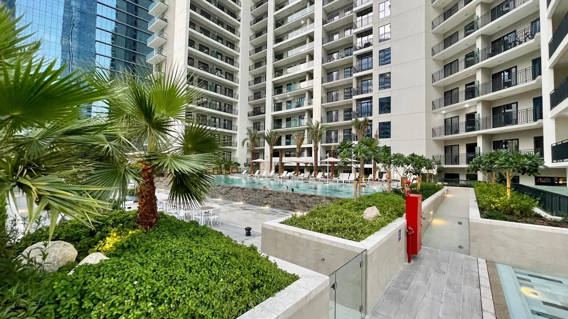 Canal Vista - Home Near Downtown - Awsesome Views Dubai Apartment